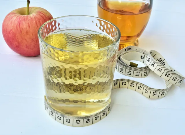 The #1 Best Apple Cider Vinegar Habit for Weight Loss, Says Dietitian